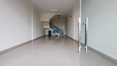 Disewakan Ruko Strategis 3 Lantai di Ruby Commercial, Summarecon Bandung