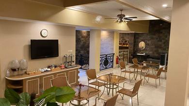 Guest House 26 Kamar. 5 Lantai Di Setiabudi. Jakarta