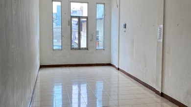 Murah. Ruko Siap Pakai 3,5 Lantai. Teluk Gong Jakarta Utara