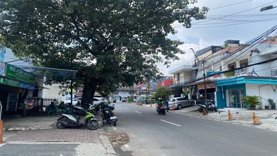 Rumah 2 Lantai. Lokasi Strtegis. Setiabudi Tengah Jakarta