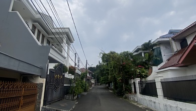 Murah Rumah Hit Tanah. Gudang Peluru. Bebas Banjir