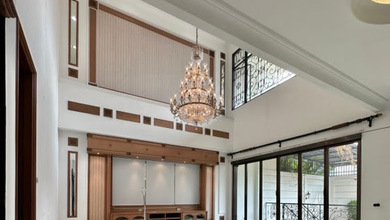 Rumah Mewah 2 Lantai Siap Huni. Kuningan