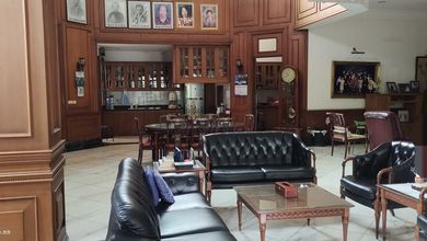 Rumah pluit 3 lantai dijual