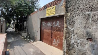 Tanah persegi di gedong panjang 1 dijual/disewakan