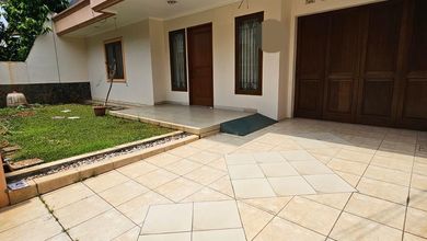 Rumah Bagus dekat kampus di Kemanggisan 