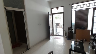 Dijual.cepat Rumah 2.Lt Muara Karang Siap Huni