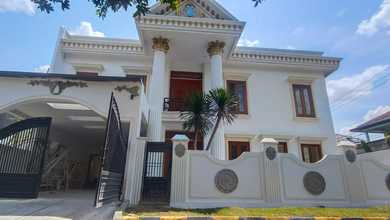 Dijual Rumah Mewah 3 Lantai Bsd Puspita Loka Tangerang