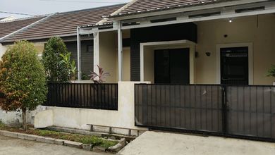 Rumah Minimalis One Gate System Taman Kopo Katapang