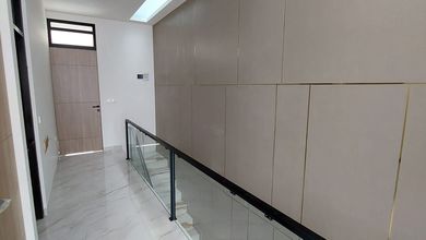 Rumah Baru Minimalis 2 Lantai Komplek Mekar Wangi Bandung