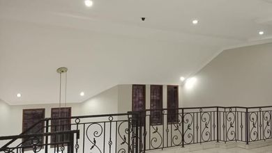 Rumah Cantik 2 Lantai Komplek Mekar Wangi Bandung