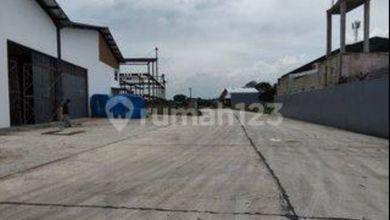 Gudang Baru Akses Kontainer Jalan Terusan Kopo Bandung