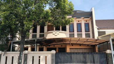 Rumah 2 Lantai Komplek Batununggal Bandung