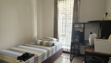 Jual Cepat Rumah Terawat One Gate Cluster Redwood Taman Kopo Indah V