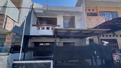 Rumah taman palem lestari luas 6x16 2 lantai. Shm siap huni