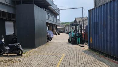 Gedung Kantor Samping Bandara Soekarno Hatta Luas 5080M2