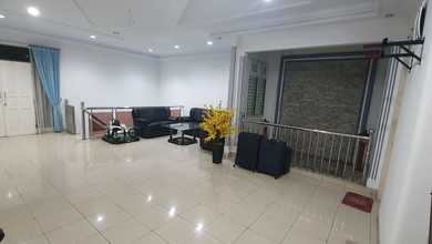 Dijual Rumah di Citra 5