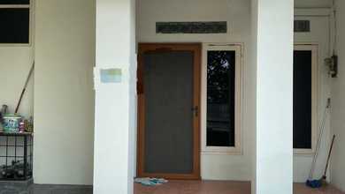 Di Jual Rumah Taman Cosmos Jakarta Barat