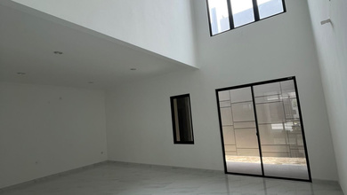 Dijual Rumah Baru Hoek Pik2