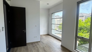 Disewakan Rumah Golf Island Pik