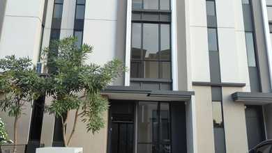 Rumah Siap Huni 3 Lantai di Jakarta Garden City Jgc Cluster Asya
