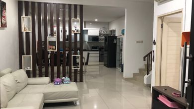  Dijual Rumah Siap Huni di Puri Mansion