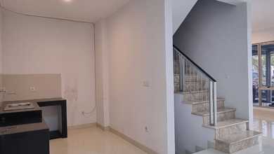 Disewakan Rumah Golf Island Pik Uk 6x15 Siap Huni