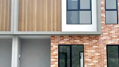 Rumah 2 Lantai Baru di Citra Garden Puri, Jakarta Barat