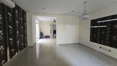 Rumah 2 Lantai Bagus Di Green Lake City Amerika Latin