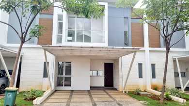 Rumah 2 Lantai di Cluster Mewah Riviera At Puri