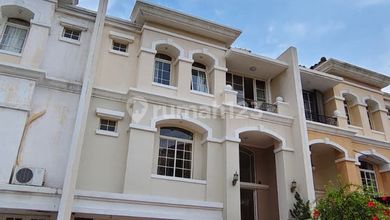 Jual Rumah Pantai Indah Kapuk 8X18 2,5Lantai SHM Furnish Strategi