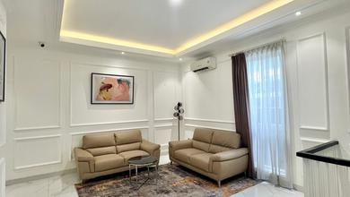 Sewa Rumah Pik Full Furnish 8X24 Bgm Dekat Mall Pik Avenue Mewah
