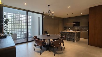 Jual Rumah Pik 8X20 SHM 4Lantai Minimalis Interior Mewah Cakep