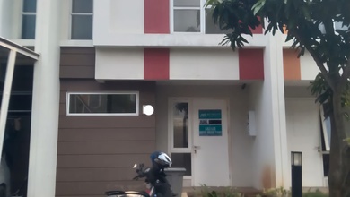 Jual cepat rumah Martinez raya boulevard 5x10,5 type deluxe 3BR 