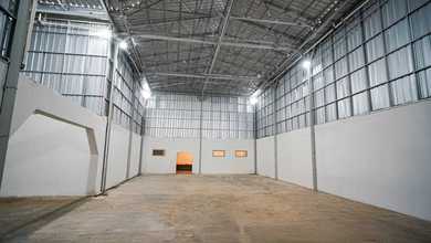 Gudang Siap Pakai di Kopi Tiang Bendera Roa Malaka, Jakarta Utara