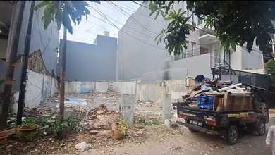 Dijual Rumah Tua Pluit Hitung Tanah. Luas Tanah 10X20
