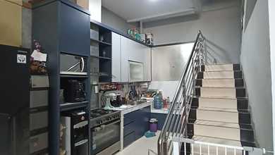 Cepat Ruko Latumenten Raya Hook Lokasi Strategis Furnish