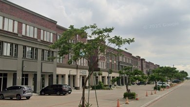 Ruko Boston Pik2 Hadap Jalan Boulevard Lokasi Strategis Butuh Cepat