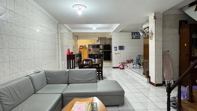 Rumah Muara Karang 6X25 Hadap Timur Jalan 3 Mobil