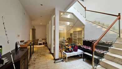 Rumah Pik Crown 8X17 Termurah Sudah Renov