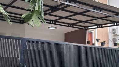 Rumah 2 Lantai. Bekasi Barat Area Jati Asih di Bekasi Barat Rumah SHM