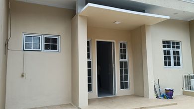 Dijual Cepat Rumah Baru Dibangun Dan Harga Sangat Sangat Bagus 