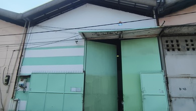 Gudang Siap Pakai 1.5 Lantai di Pergudangan Kosambi Permai Tangerang