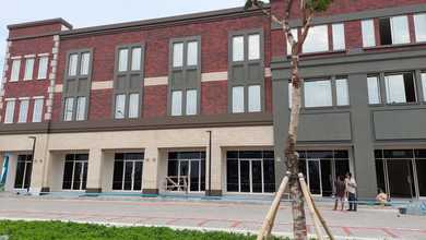 Disewakan Ruko Boston Pik 2, Boulevard