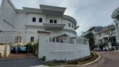 Rumah 2 Lantai Baru di Pantai Mutiara, Jakarta Utara