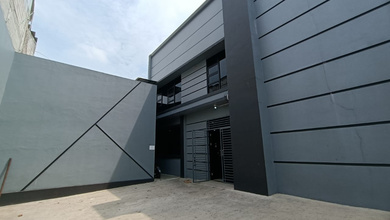 Dijual Gudang di Kapuk Peternakan Lb 2000 m² Ada Mess Office Kondisi Siap Pakai Akses 40ft