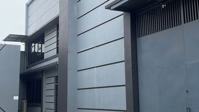 DIJUAL GUDANG KAPUK PETERNAKAN LT 876m, LB 1400m2, GUDANG 2 LANTAI, ADA OFFICE, ADA MESS, AKSES 40ft, RAPIH SUDAH RENOVASI!!