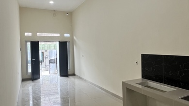 Dijual Rumah Brandnew Kepa Duri Luas 45M 3 Lantai Plus Rooftop Minimalis Bebas Banjir SHM Siap Huni Harga Best Murah Jarang Ada!!