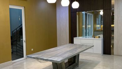 Rumah Mewah Pantai Indah Kapuk 312m2 PIK, Furnished, NEGO!