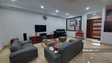 Bendungan Hilir Rumah Material Premium Tanah Mengantong Lokasi Strategis