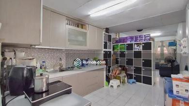 Muara Karang Blok 5 Ukuran 6x15 1.5 Lantai Hadap Barat